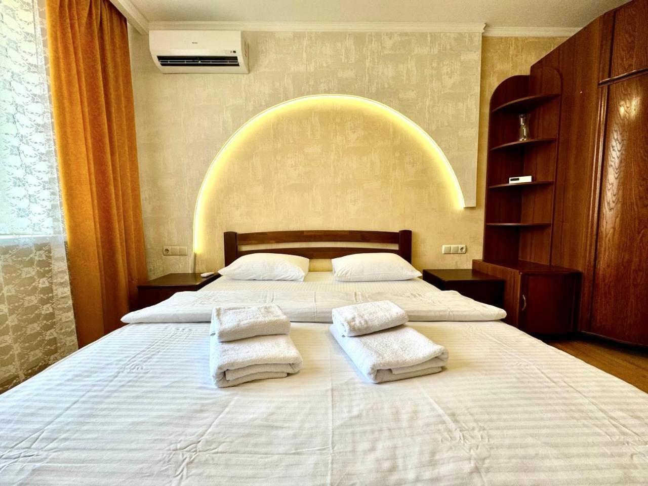 Apartpoltava Вишукані Просторі Апартаменти, Аграрний Університет, Звітна Документація Luaran gambar